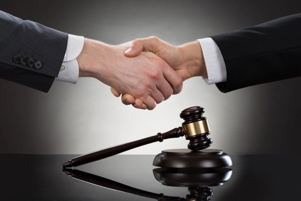 How To Hire An Attorney